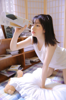 强行扒开双腿进入夹爽爽