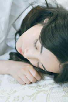 段嘉许把手探了进去